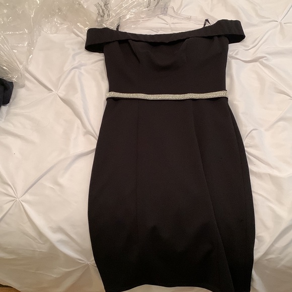 Wedding guest or bridesmaids - Picture 2 of 5